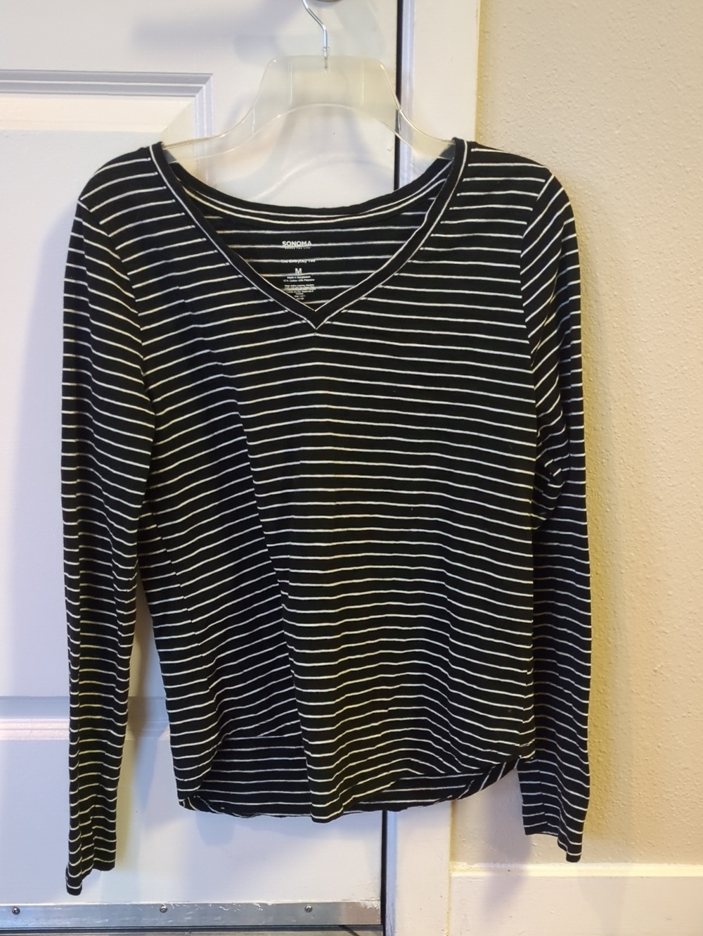 Sonoma Black & White Striped V-Neck Long Sleeve Top